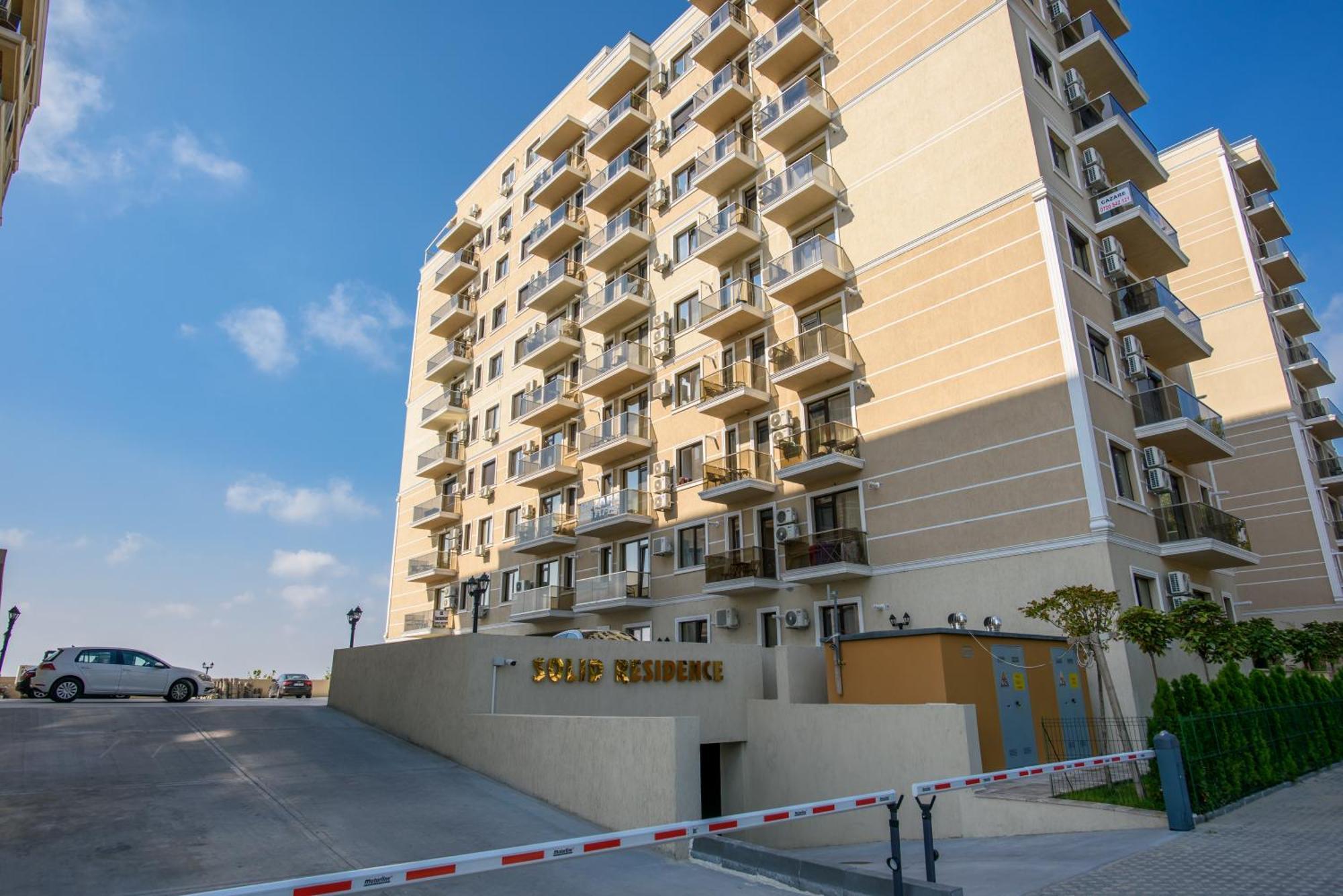 Solid Apartments Mamaia Esterno foto