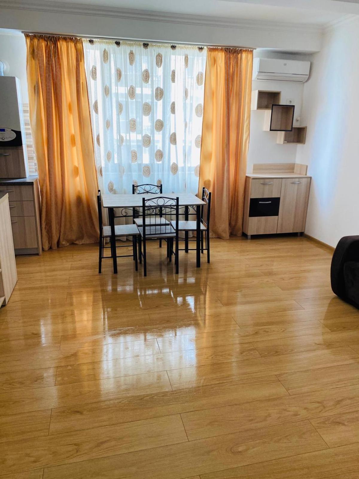 Solid Apartments Mamaia Esterno foto