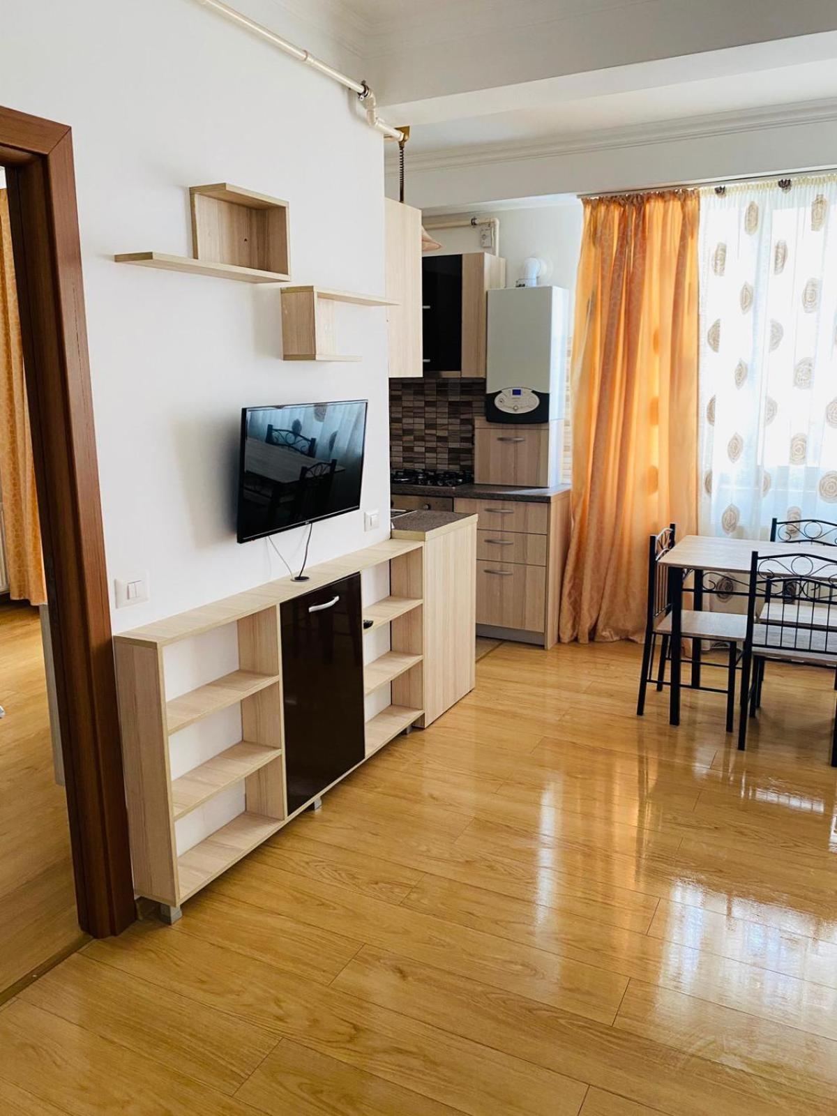 Solid Apartments Mamaia Esterno foto